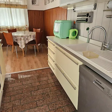 Mate Apartman